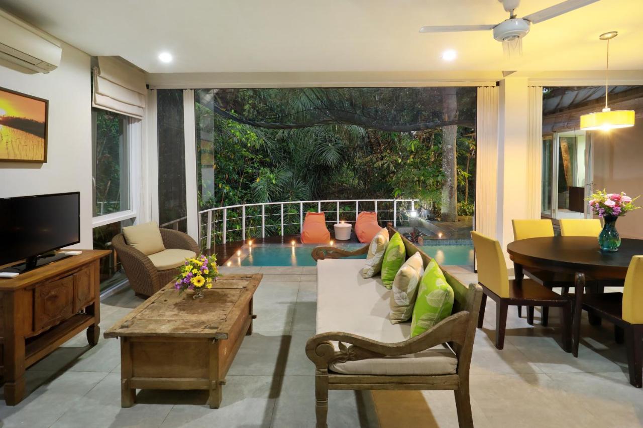 Waterfall Villa Ubud Экстерьер фото