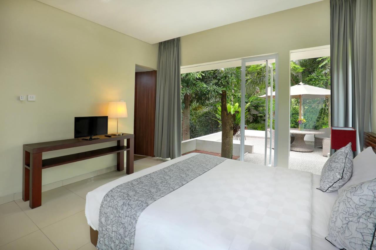 Waterfall Villa Ubud Экстерьер фото