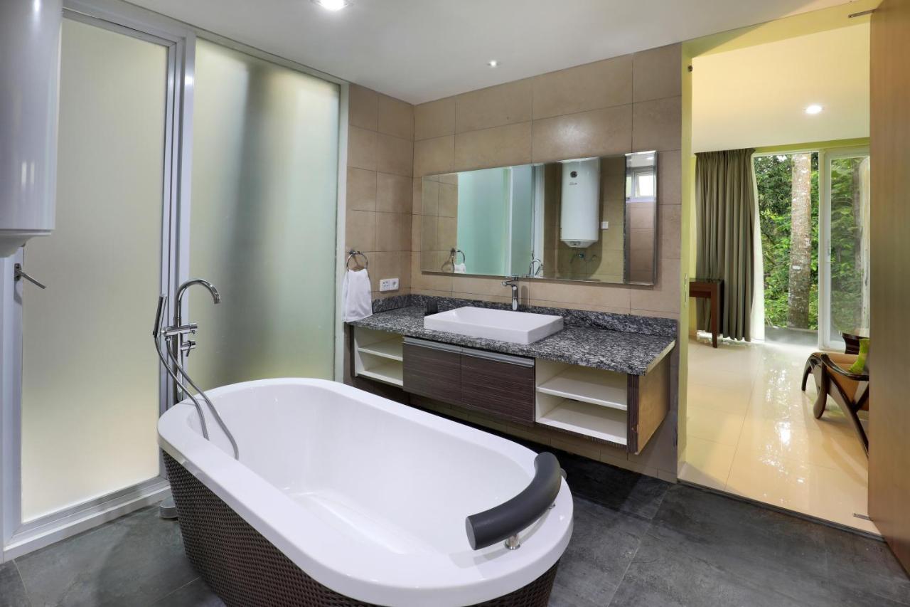 Waterfall Villa Ubud Экстерьер фото